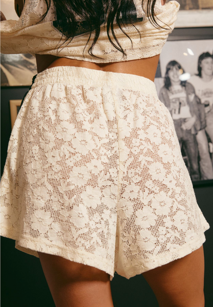 The Mini Hearts Lace Shorts WHITE