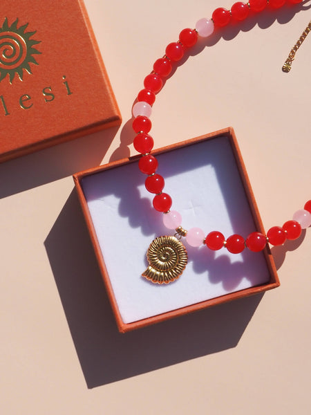 Spiral Shell Beaded Necklace RED & PINK/ 18K GOLD PLATED