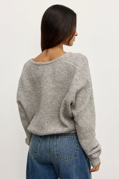 Sonia V Neck LIGHT GREY
