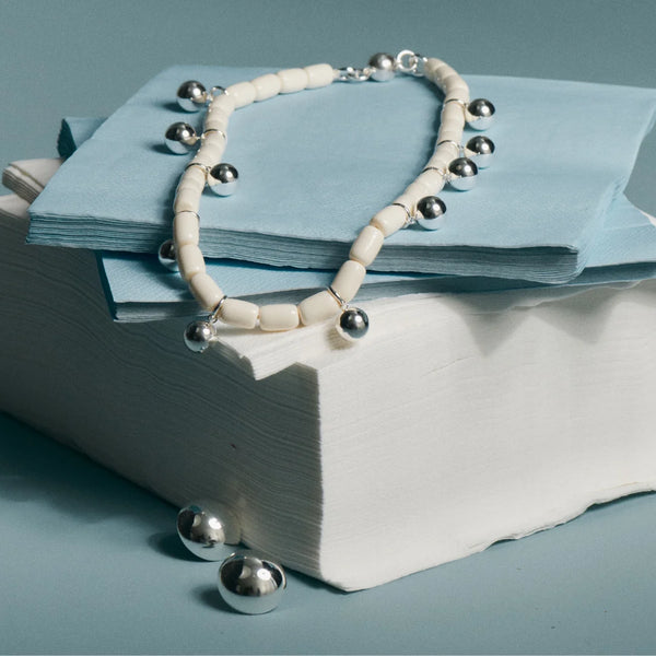 Resin Necklace IVORY/SILVER