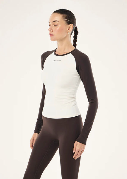 Signature Long Sleeve Top WHISPER WHITE/ COFFEE