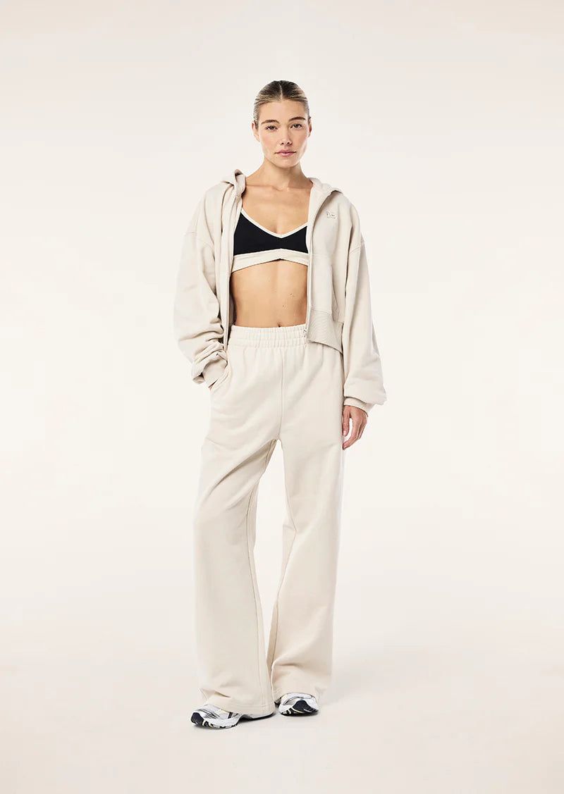 Adventure Trackpant CLOUD