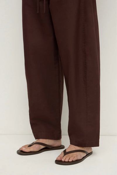 Alina Leather Thong WALNUT