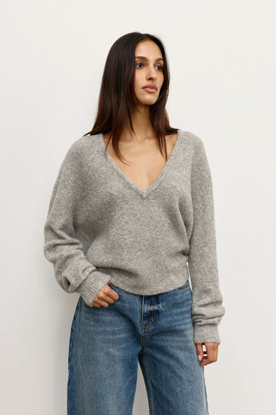 Sonia V Neck LIGHT GREY