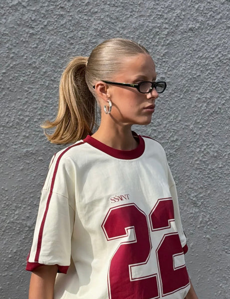 22 Tee WHITE & CHERRY