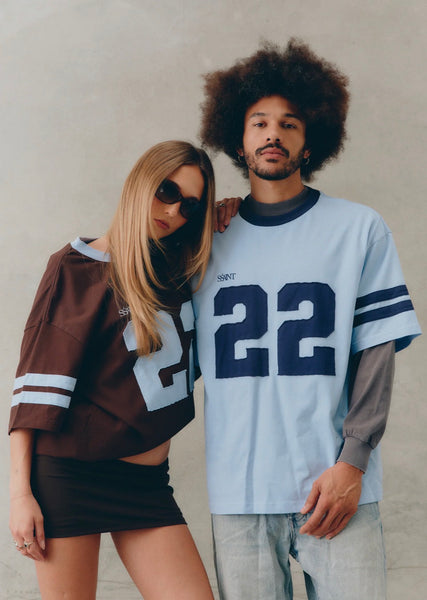 22 Motion Tee POWDER BLUE & ESPRESSO