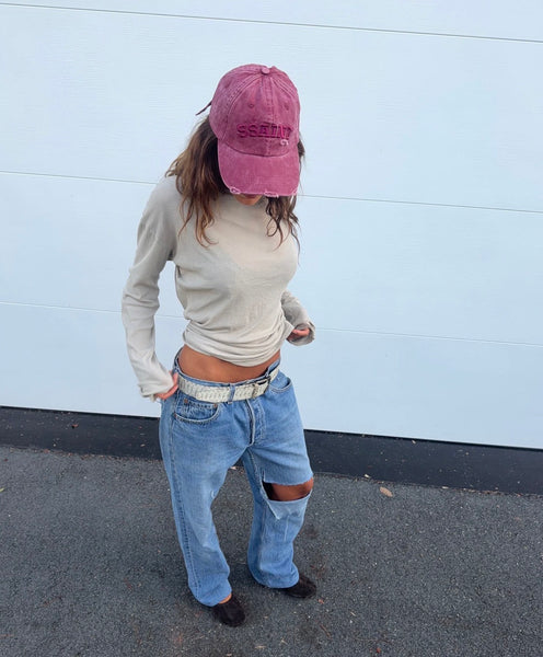 Logo Cap CHERRY ACID WASH