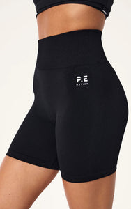 Restore Seamless 5” Bike Short BLACK