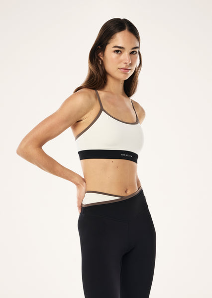 Signature Sports Bra WHISPER WHITE/ WALNUT