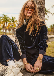 Monaco Lisel Crew Neck Sweater NAVY