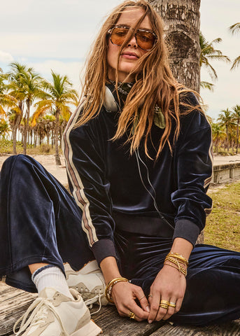 Monaco Lisel Crew Neck Sweater NAVY